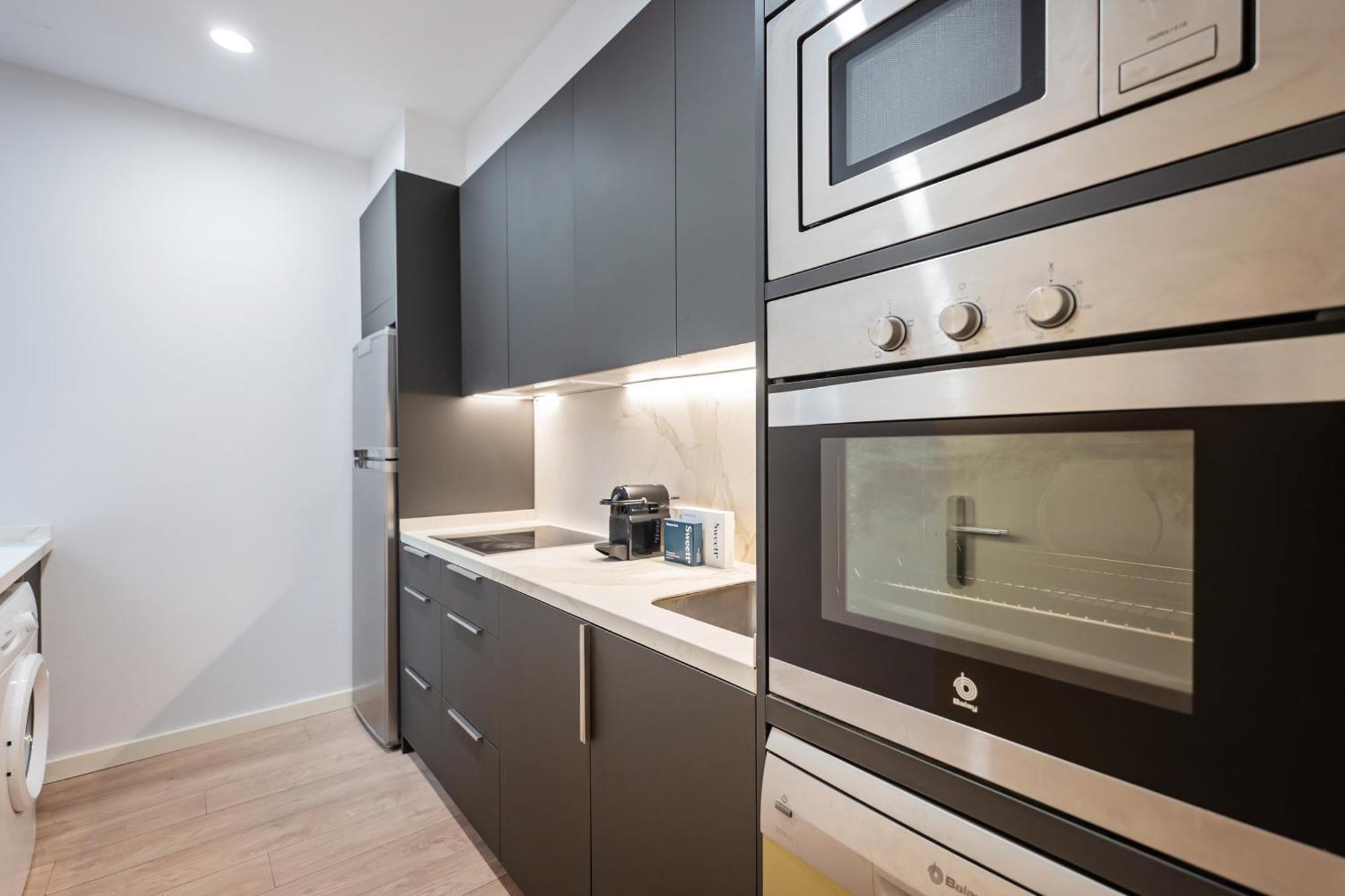 Sweett - Gran Via Apartment Барселона Екстериор снимка