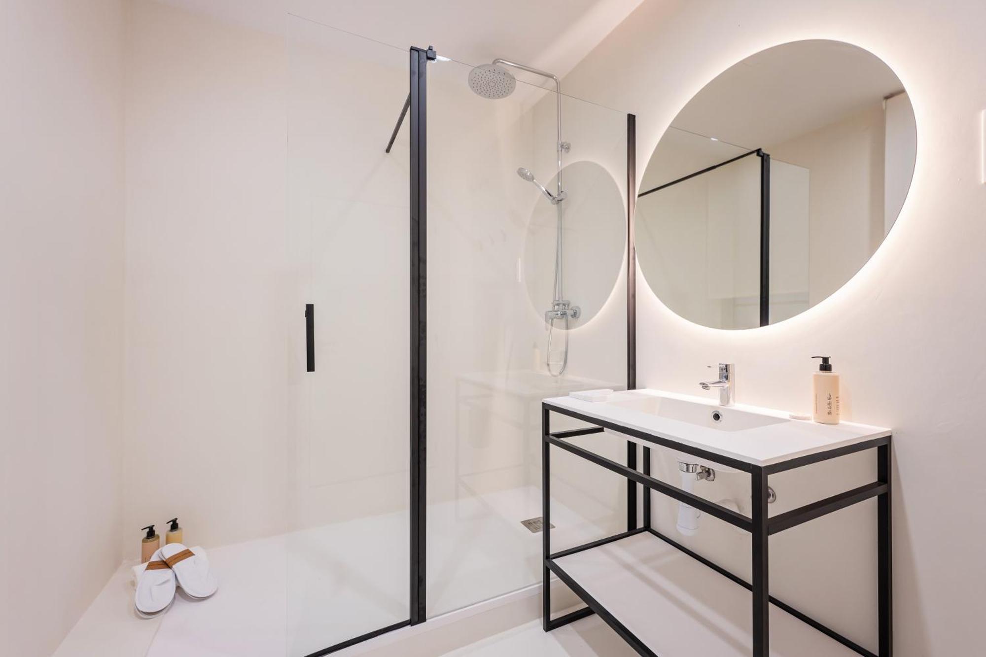Sweett - Gran Via Apartment Барселона Стая снимка